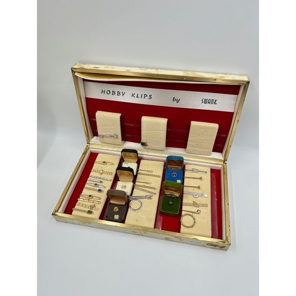 Vintage SWANK Men Accessories Collection Salesman Case 31 Pieces New Old Stock - Picture 9 of 15